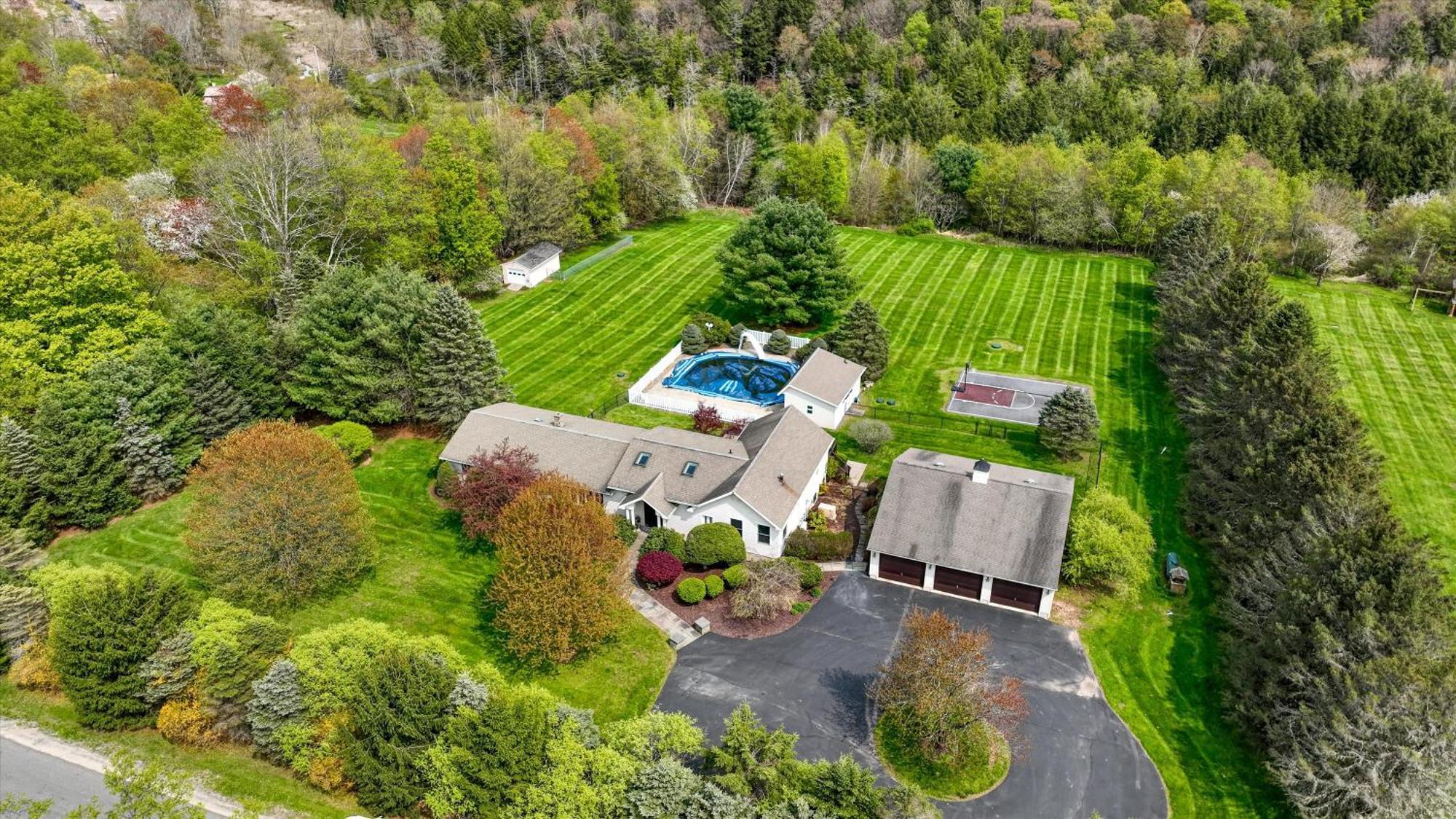 Escape To The Catskills Liberty Bagian luar foto
